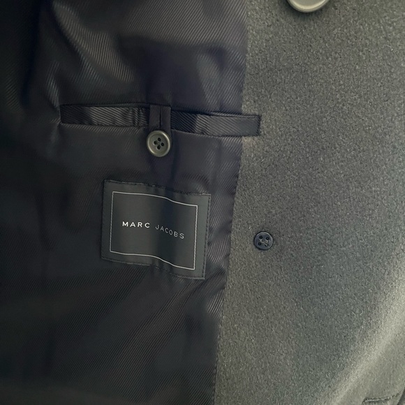 MARC JACOBS - NEW - VIRGIN WOOL - GORGEOUS PEA COAT - LARGE - Picture 4 of 8